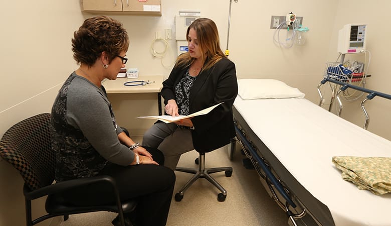 Endoscopy Center - patient meeting with Doctor