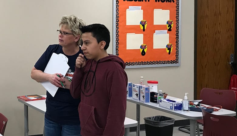 vision test on teenage male